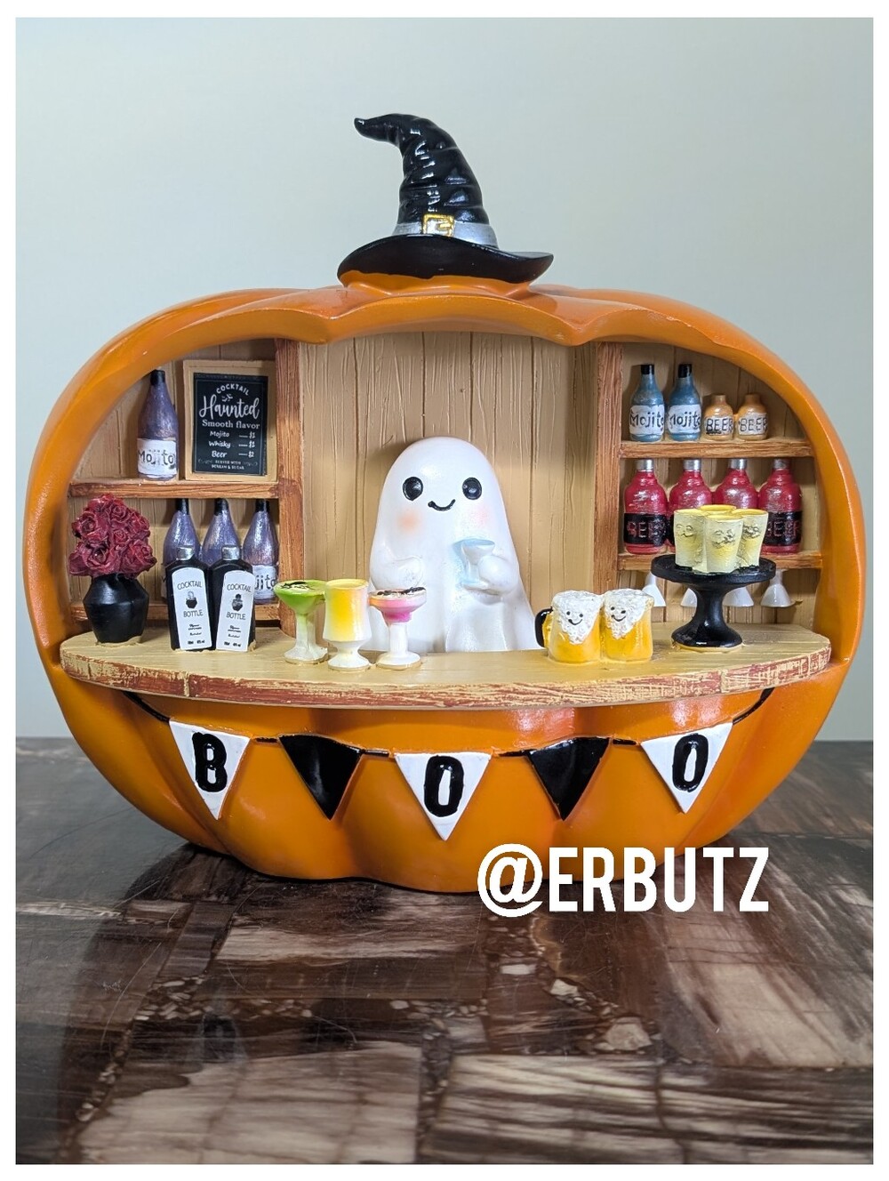 Trending 📈 Boo-bar Halloween Ghost Bartender Tabletop Figurine Decor 👻🍸
